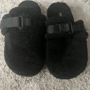 Mens Ugg slippers
